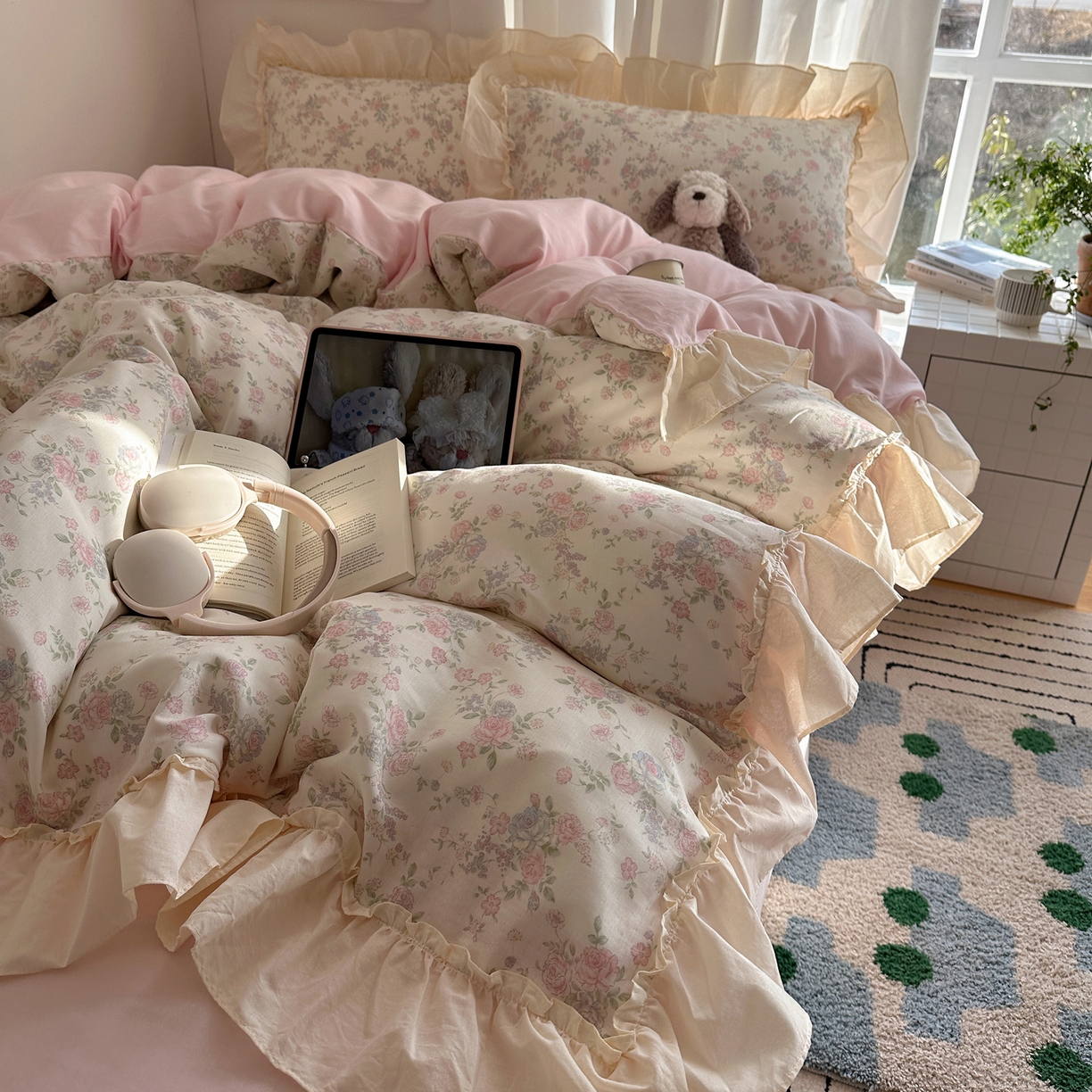 91家纺网 家纺一手货源 找家纺 六巷胡同 2026新款韩系博主风花边款小碎花全棉双层纱四件套 双层纱-山茶不芜