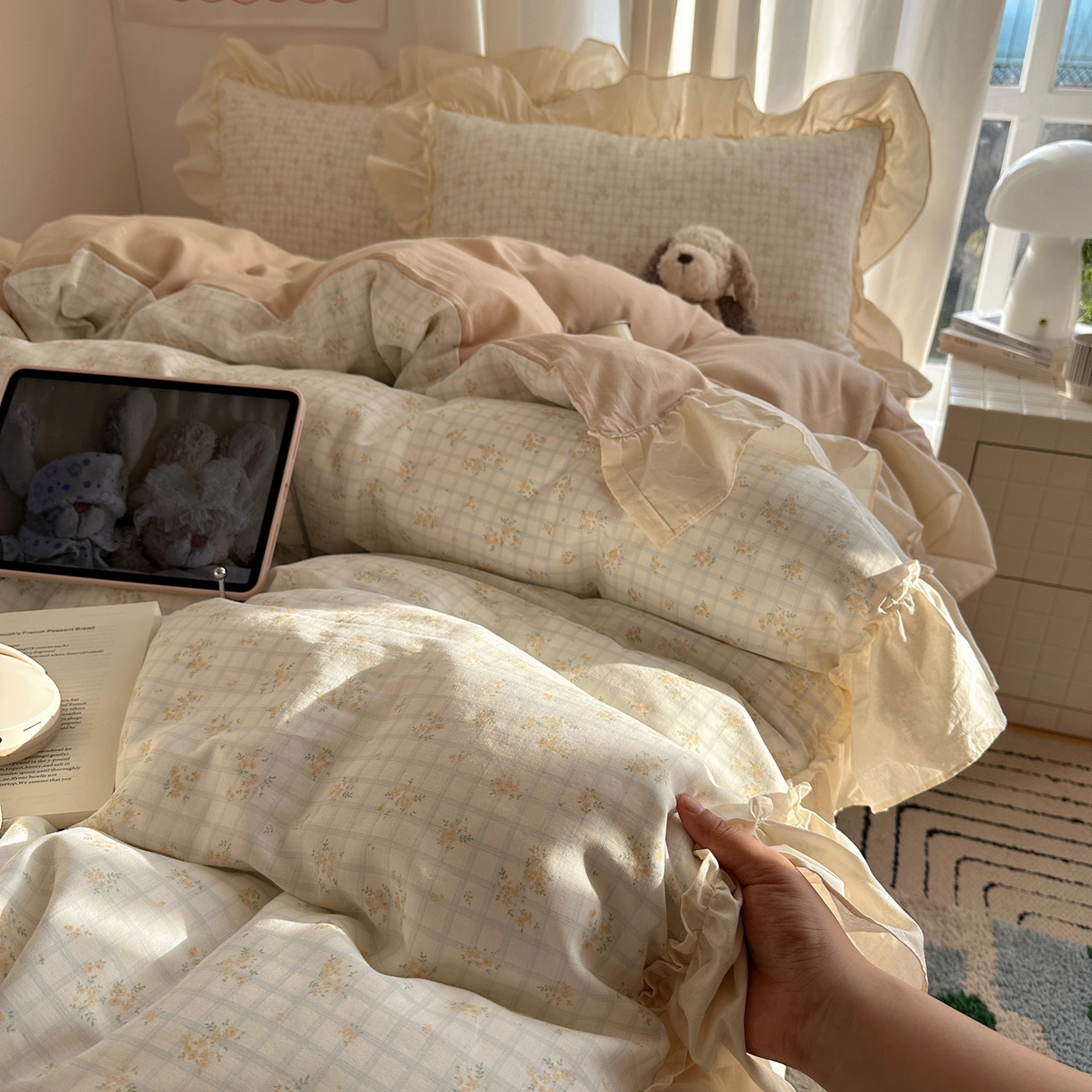 91家纺网 家纺一手货源 找家纺 六巷胡同 2026新款韩系博主风花边款小碎花全棉双层纱四件套 双层纱-山岛野桂