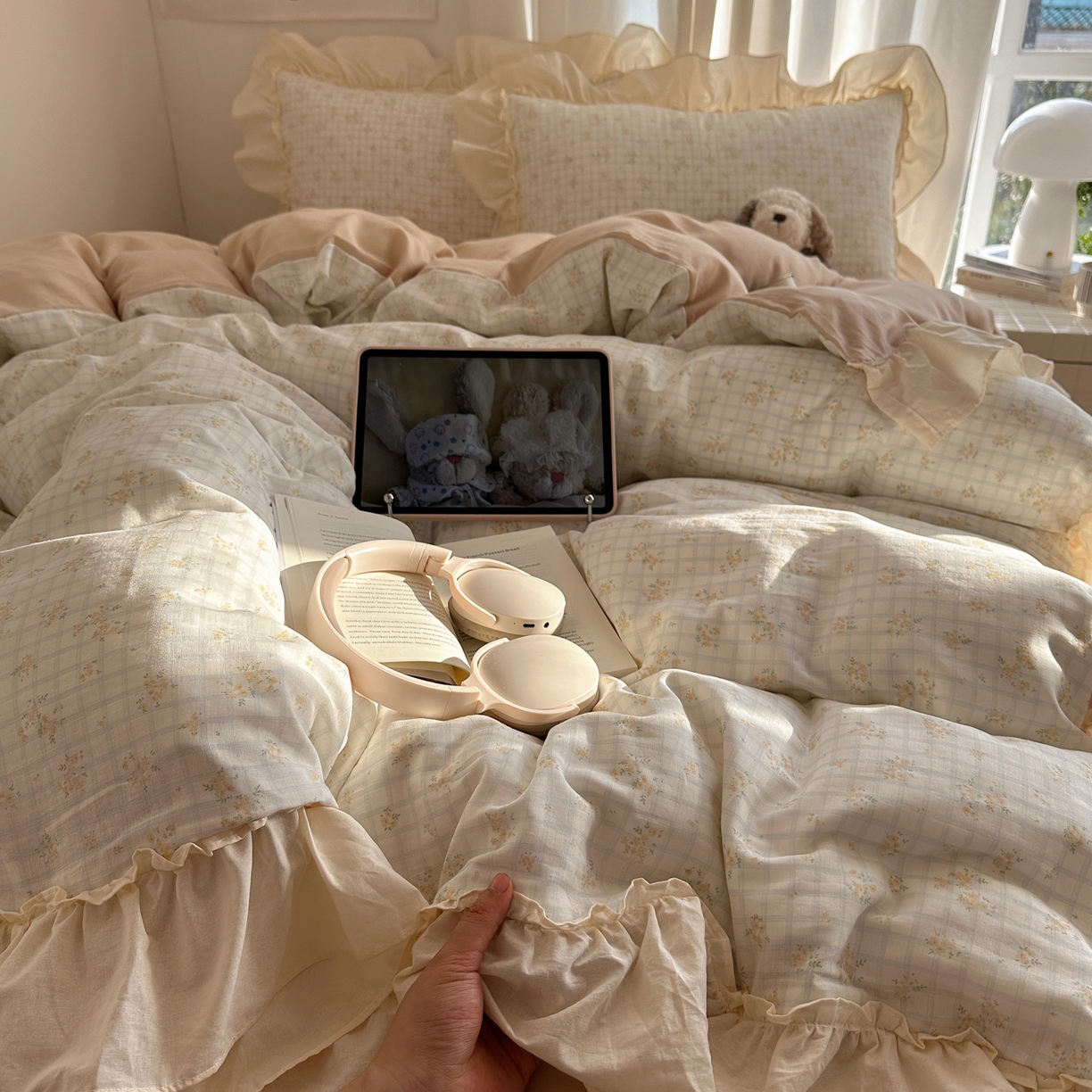 91家纺网 家纺一手货源 找家纺 六巷胡同 2026新款韩系博主风花边款小碎花全棉双层纱四件套 双层纱-山岛野桂