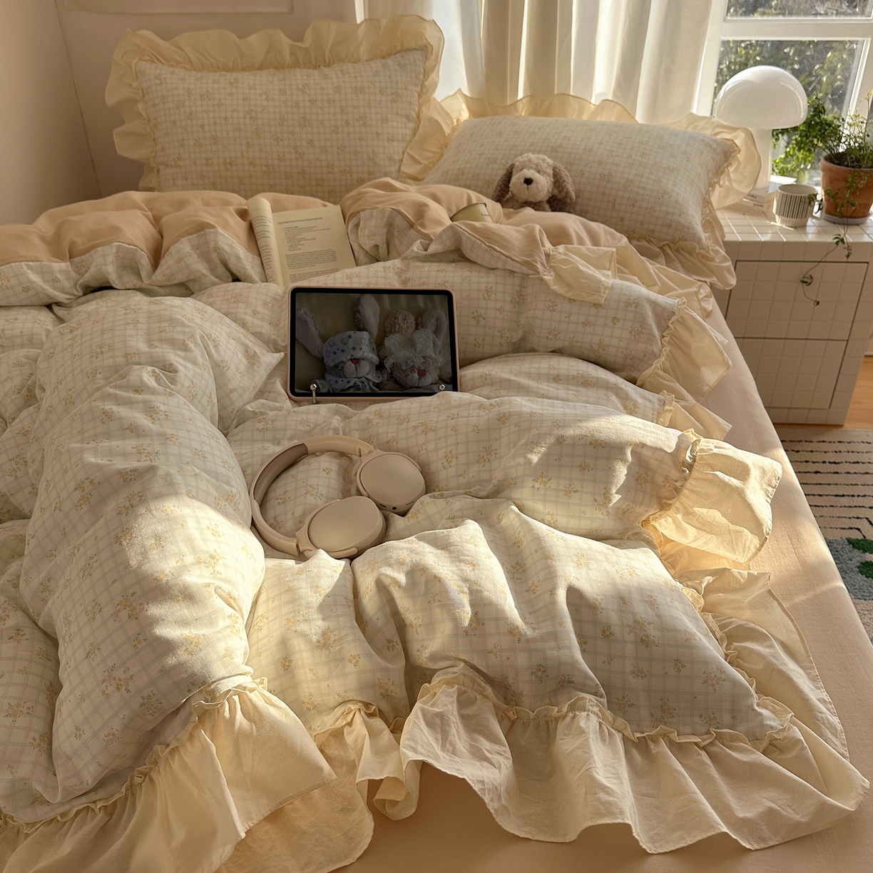 91家纺网 家纺一手货源 找家纺 六巷胡同 2026新款韩系博主风花边款小碎花全棉双层纱四件套 双层纱-山岛野桂