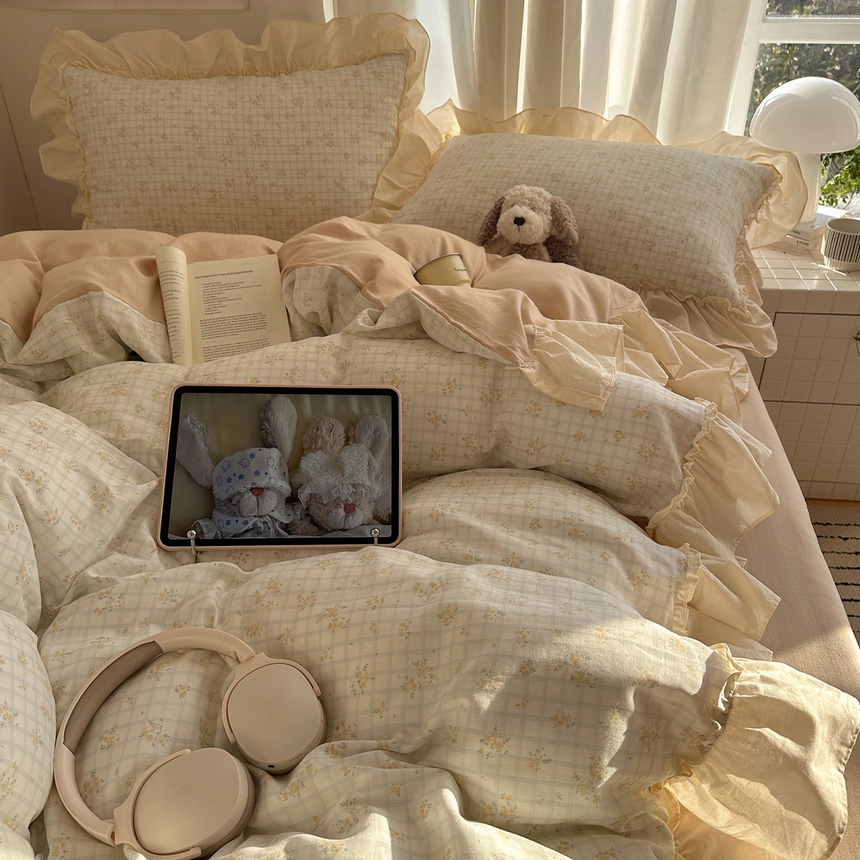 91家纺网 家纺一手货源 找家纺 六巷胡同 2026新款韩系博主风花边款小碎花全棉双层纱四件套 双层纱-山岛野桂