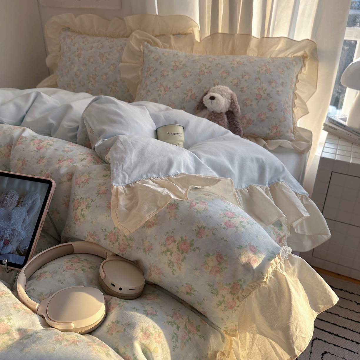 91家纺网 家纺一手货源 找家纺 六巷胡同 2026新款韩系博主风花边款小碎花全棉双层纱四件套 双层纱-十里蔷薇