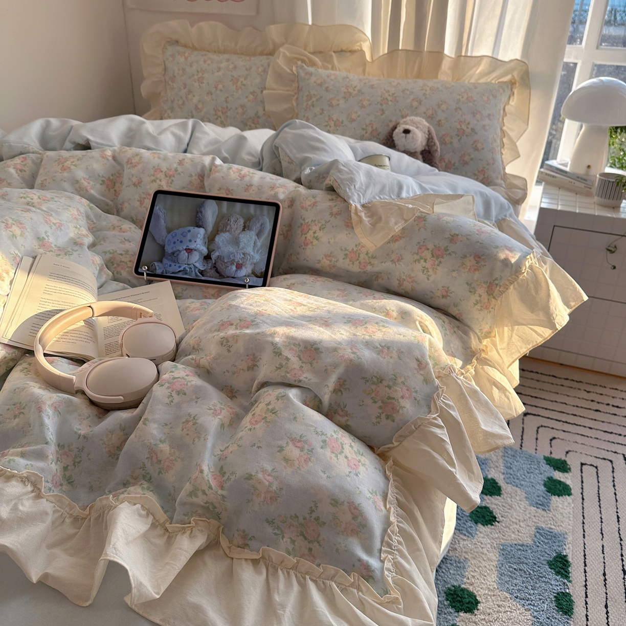 91家纺网 家纺一手货源 找家纺 六巷胡同 2026新款韩系博主风花边款小碎花全棉双层纱四件套 双层纱-十里蔷薇