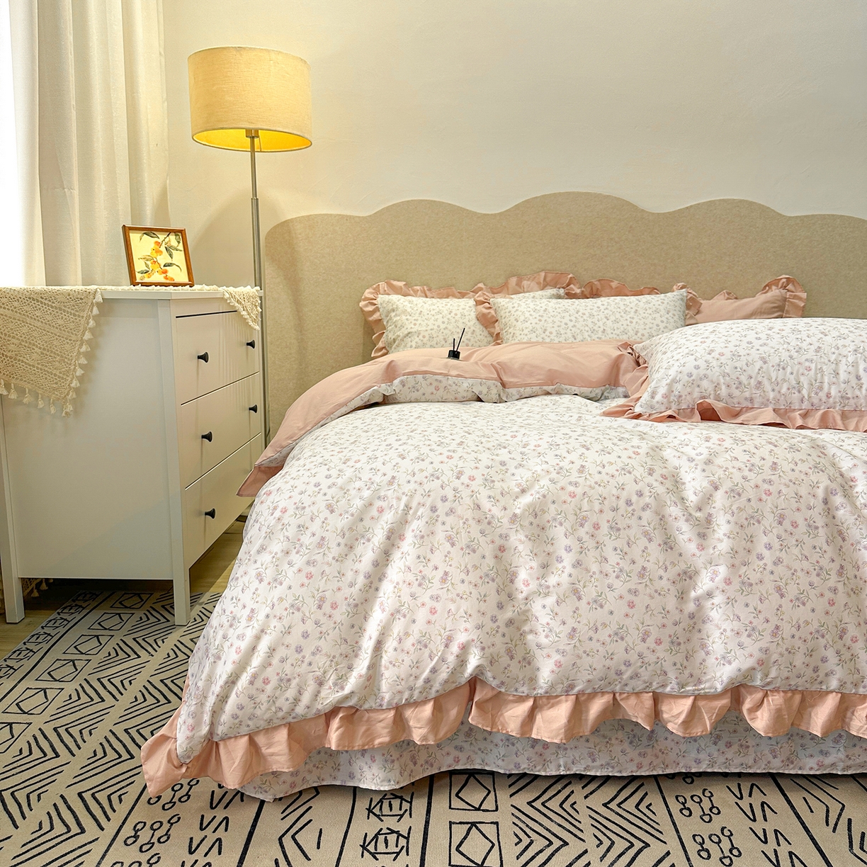 橙艺家居 2026新款丝光全棉纯棉印花花边四件套-爱丽丝柔棉 严格控价，券后、活动后标准不得低于248元，以此类推。 茶语山