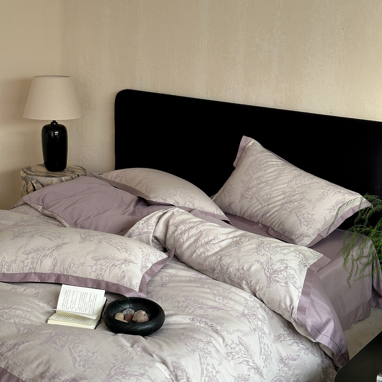 91家纺网 家纺一手货源 找家纺 太古汇家居 2026新款全棉水洗色织提花系列四件套-会员260/280 券后控价——券后不低于358（严格按照控价） 铃兰物语-紫色