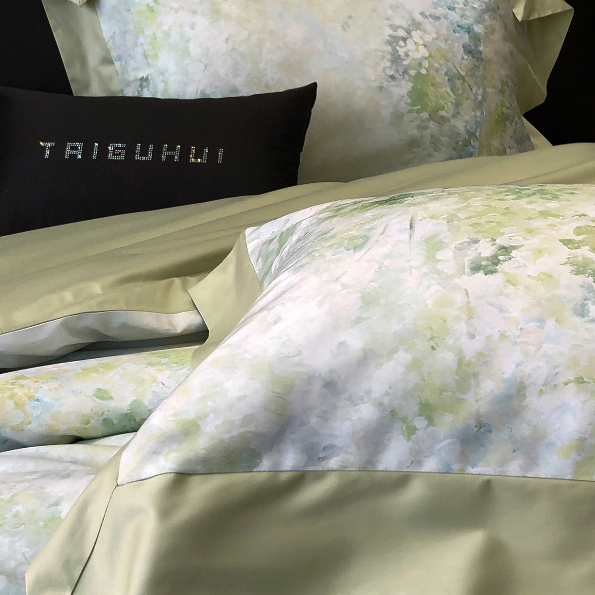 91家纺网 家纺一手货源 找家纺 太古汇家居 2026新款高支高密长绒棉专版数码印花四件套-会员260/280 券后控价——券后不低于348（严格按照控价） 沁园花语-绿色