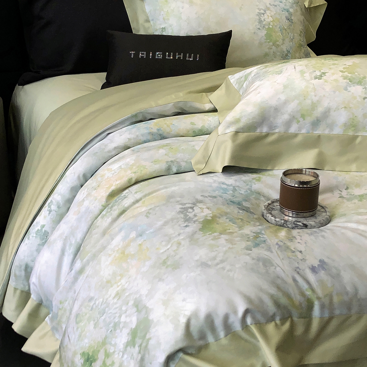 91家纺网 家纺一手货源 找家纺 太古汇家居 2026新款高支高密长绒棉专版数码印花四件套-会员260/280 券后控价——券后不低于348（严格按照控价） 沁园花语-绿色