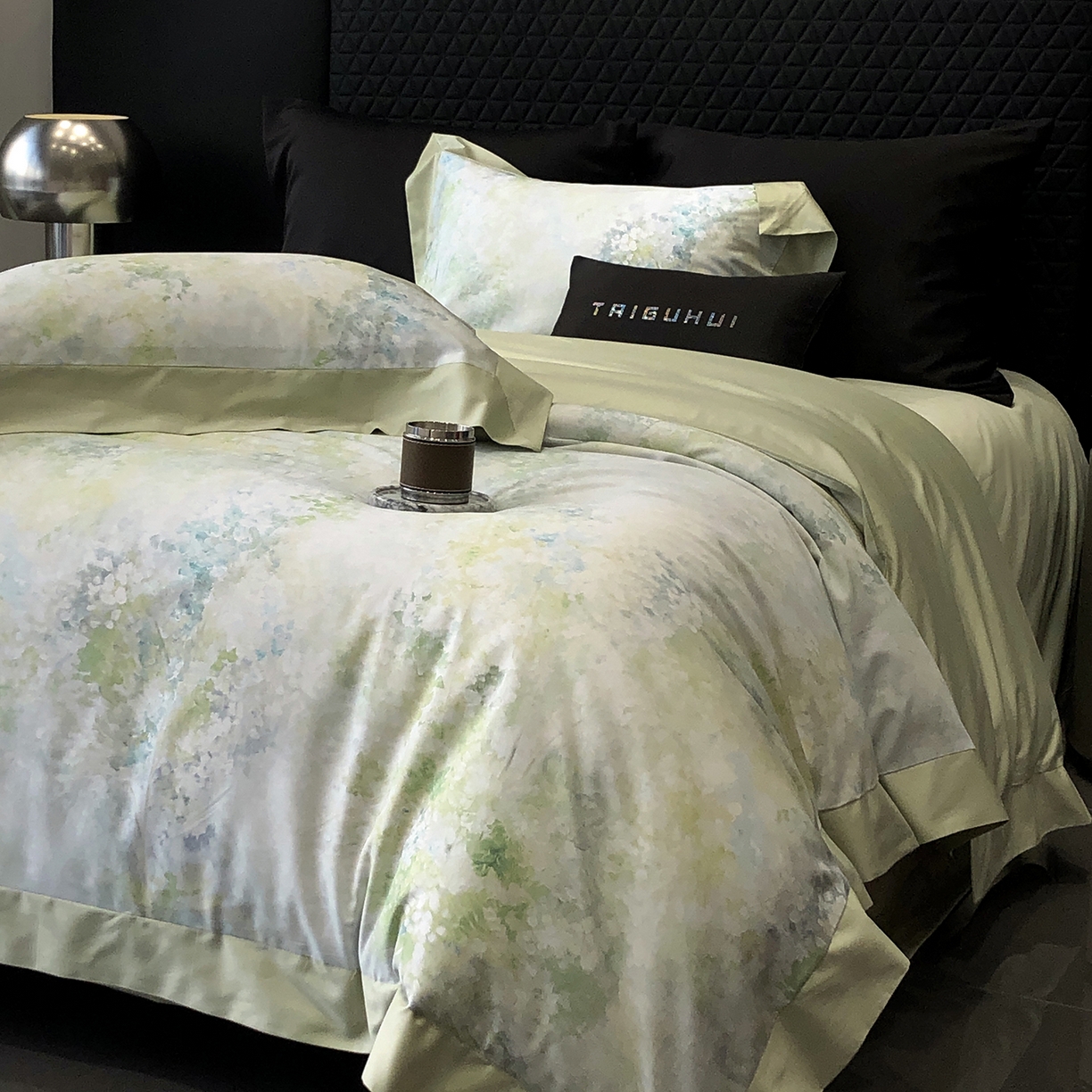 91家纺网 家纺一手货源 找家纺 太古汇家居 2026新款高支高密长绒棉专版数码印花四件套-会员260/280 券后控价——券后不低于348（严格按照控价） 沁园花语-绿色