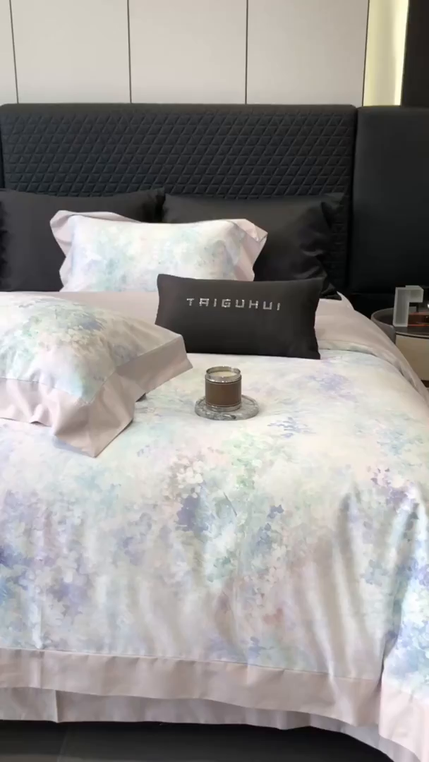 91家纺网 家纺一手货源 找家纺 太古汇家居 2026新款高支高密长绒棉专版数码印花四件套-会员260/280 券后控价——券后不低于348（严格按照控价） 沁园花语-紫色