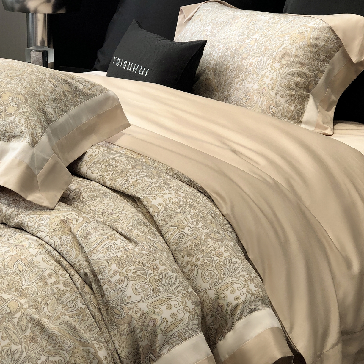 91家纺网 家纺一手货源 找家纺 太古汇家居 2026新款数码印花新疆东方棉系列四件套-会员260/280 券后控价——券后不低于348（严格按照控价） 莫里斯-浅米