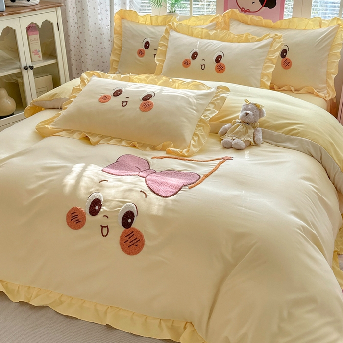 91家纺网 家纺一手货源 找家纺 （总）易禾家纺 2026新款韩版卡通可爱风水洗棉毛巾绣四件套系列（专版花型）