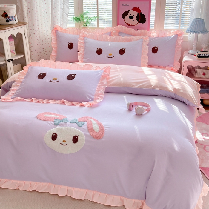 91家纺网 家纺一手货源 找家纺 （总）易禾家纺 2026新款韩版卡通可爱风水洗棉毛巾绣四件套系列（专版花型）