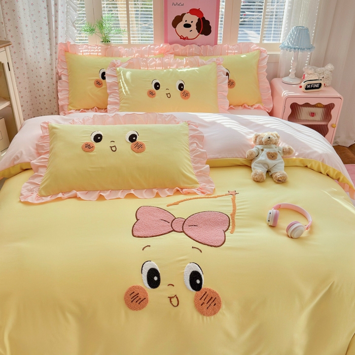 91家纺网 家纺一手货源 找家纺 （总）易禾家纺 2026新款韩版卡通可爱风水洗棉毛巾绣四件套系列（专版花型）