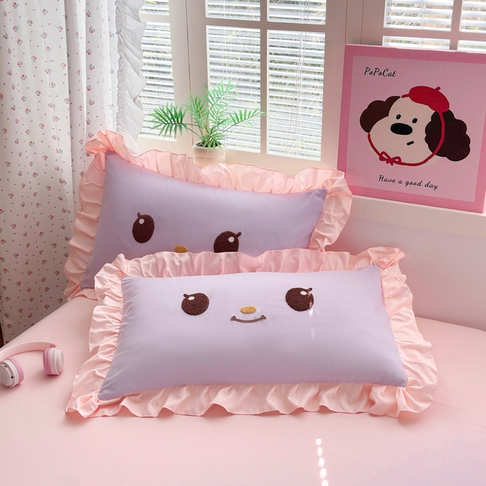 91家纺网 家纺一手货源 找家纺 易禾家纺 2026新款韩版卡通可爱风水洗棉毛巾绣四件套系列（专版花型） 小奶狗-紫粉