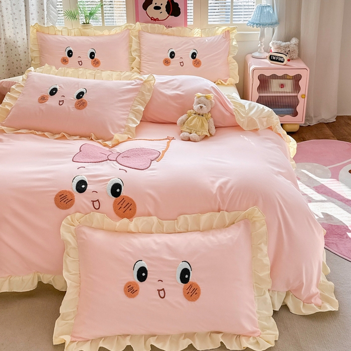 91家纺网 家纺一手货源 找家纺 易禾家纺 2026新款韩版卡通可爱风水洗棉毛巾绣四件套系列（专版花型） 星空梦-粉杏