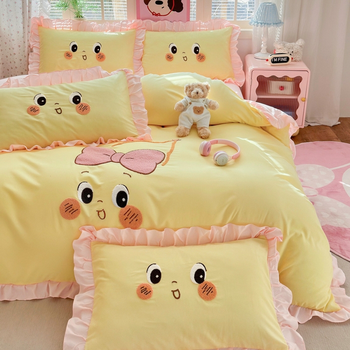 91家纺网 家纺一手货源 找家纺 易禾家纺 2026新款韩版卡通可爱风水洗棉毛巾绣四件套系列（专版花型） 星空梦-黄粉