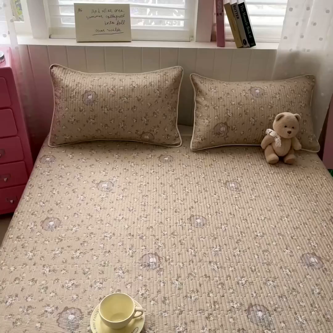 91家纺网 家纺一手货源 找家纺 （总）菲梵家纺 2026新款全棉床盖小清新夹棉床护垫