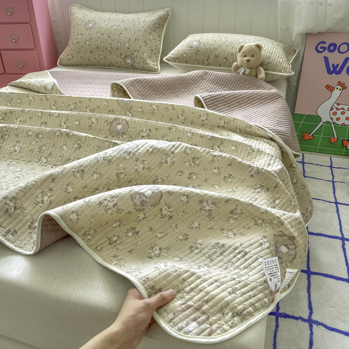 91家纺网 家纺一手货源 找家纺 （总）菲梵家纺 2026新款全棉床盖小清新夹棉床护垫