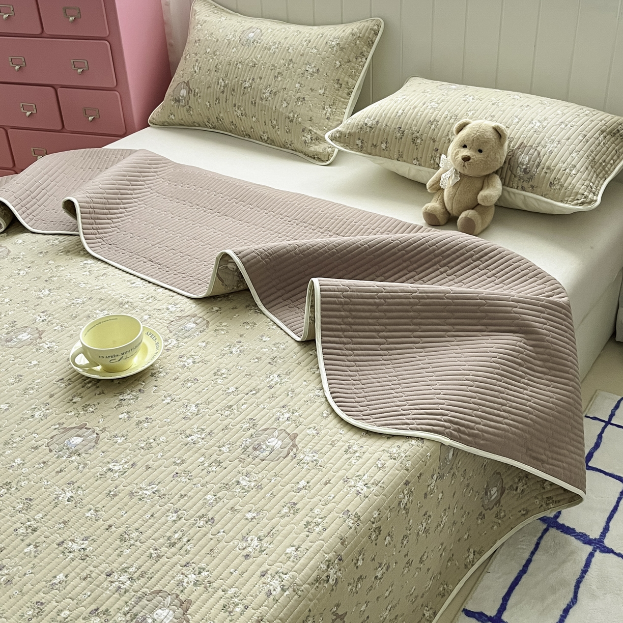 91家纺网 家纺一手货源 找家纺 （总）菲梵家纺 2026新款全棉床盖小清新夹棉床护垫