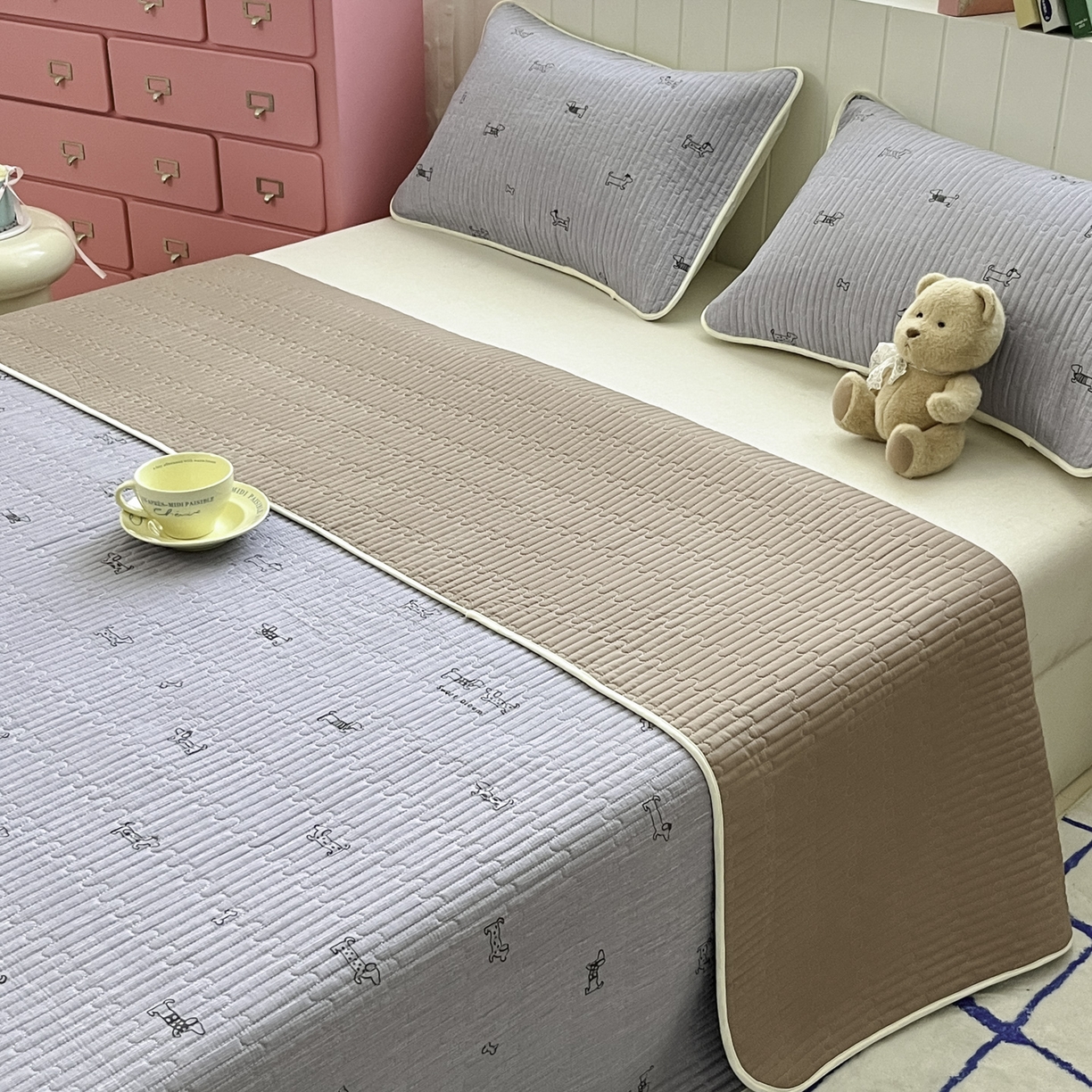 91家纺网 家纺一手货源 找家纺 （总）菲梵家纺 2026新款全棉床盖小清新夹棉床护垫