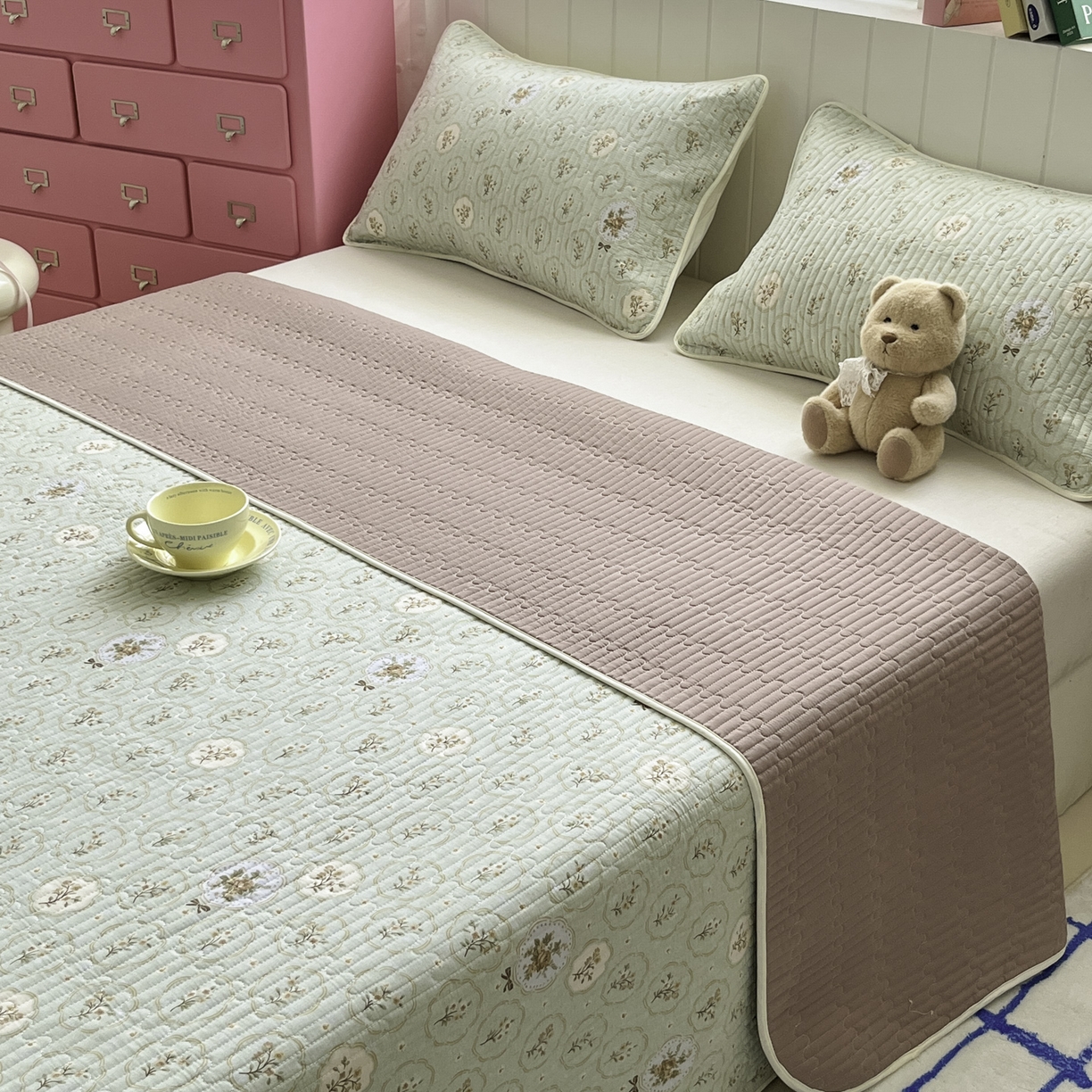 91家纺网 家纺一手货源 找家纺 （总）菲梵家纺 2026新款全棉床盖小清新夹棉床护垫