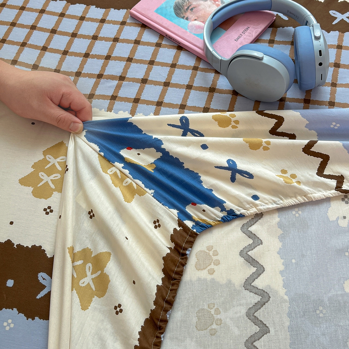 91家纺网 家纺一手货源 找家纺 桃子家居 2026新款纯棉全棉单品印花卡通可爱少女床单床笠枕套系列 棉单品-波西费尔岛小狗