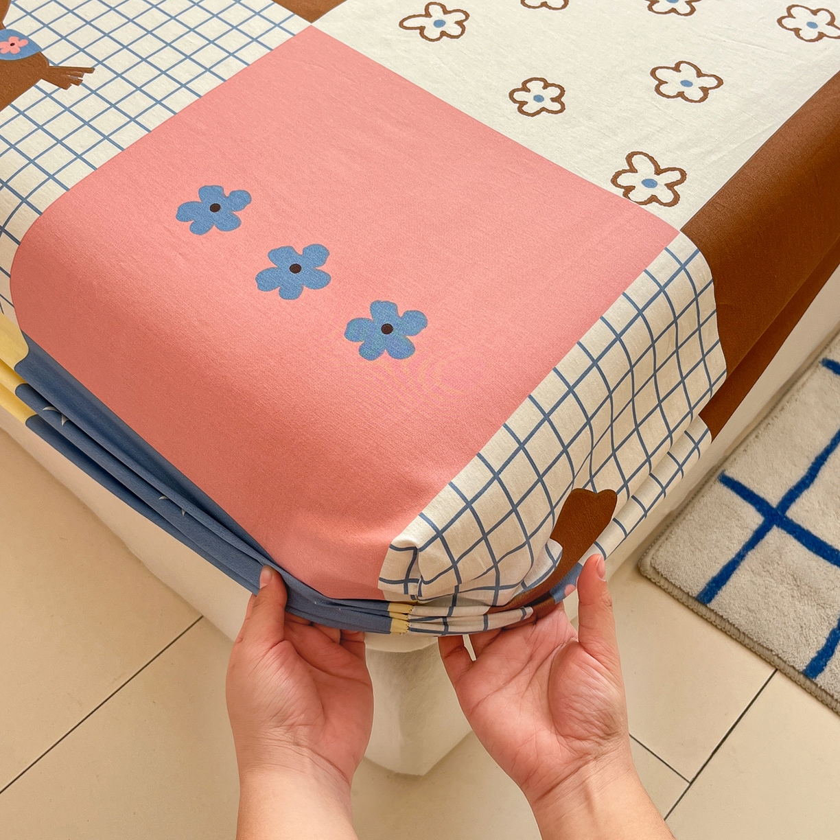 91家纺网 家纺一手货源 找家纺 桃子家居 2026新款纯棉全棉单品印花卡通可爱少女床单床笠枕套系列 棉单品-彩格小马