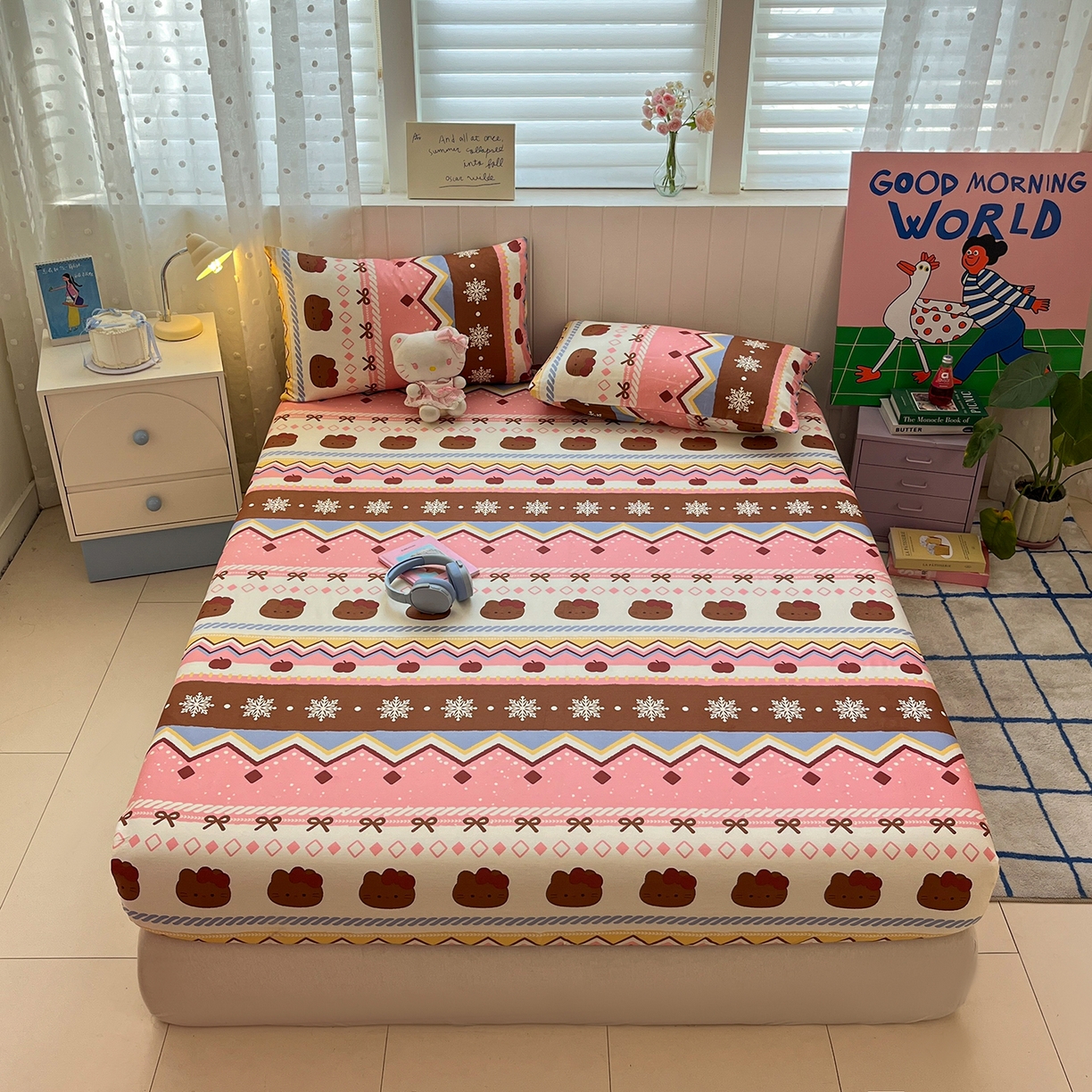 91家纺网 家纺一手货源 找家纺 桃子家居 2026新款纯棉全棉单品印花卡通可爱少女床单床笠枕套系列 棉单品-粉粉黑皮猫