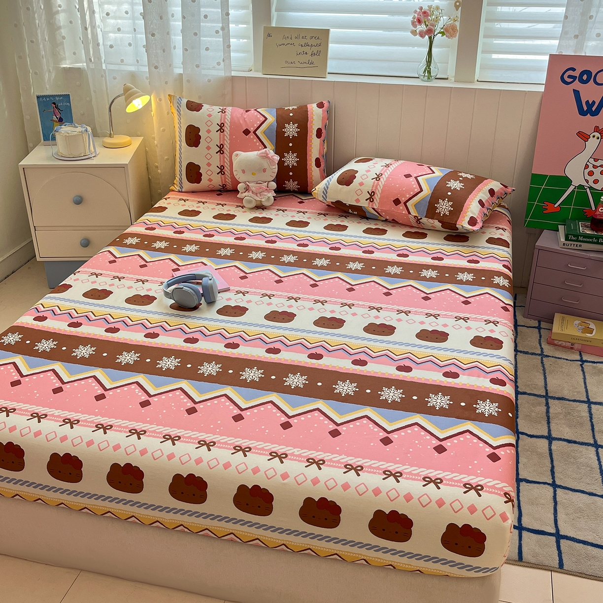 91家纺网 家纺一手货源 找家纺 桃子家居 2026新款纯棉全棉单品印花卡通可爱少女床单床笠枕套系列 棉单品-粉粉黑皮猫