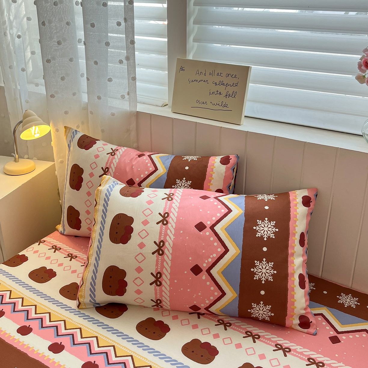 91家纺网 家纺一手货源 找家纺 桃子家居 2026新款纯棉全棉单品印花卡通可爱少女床单床笠枕套系列 棉单品-粉粉黑皮猫