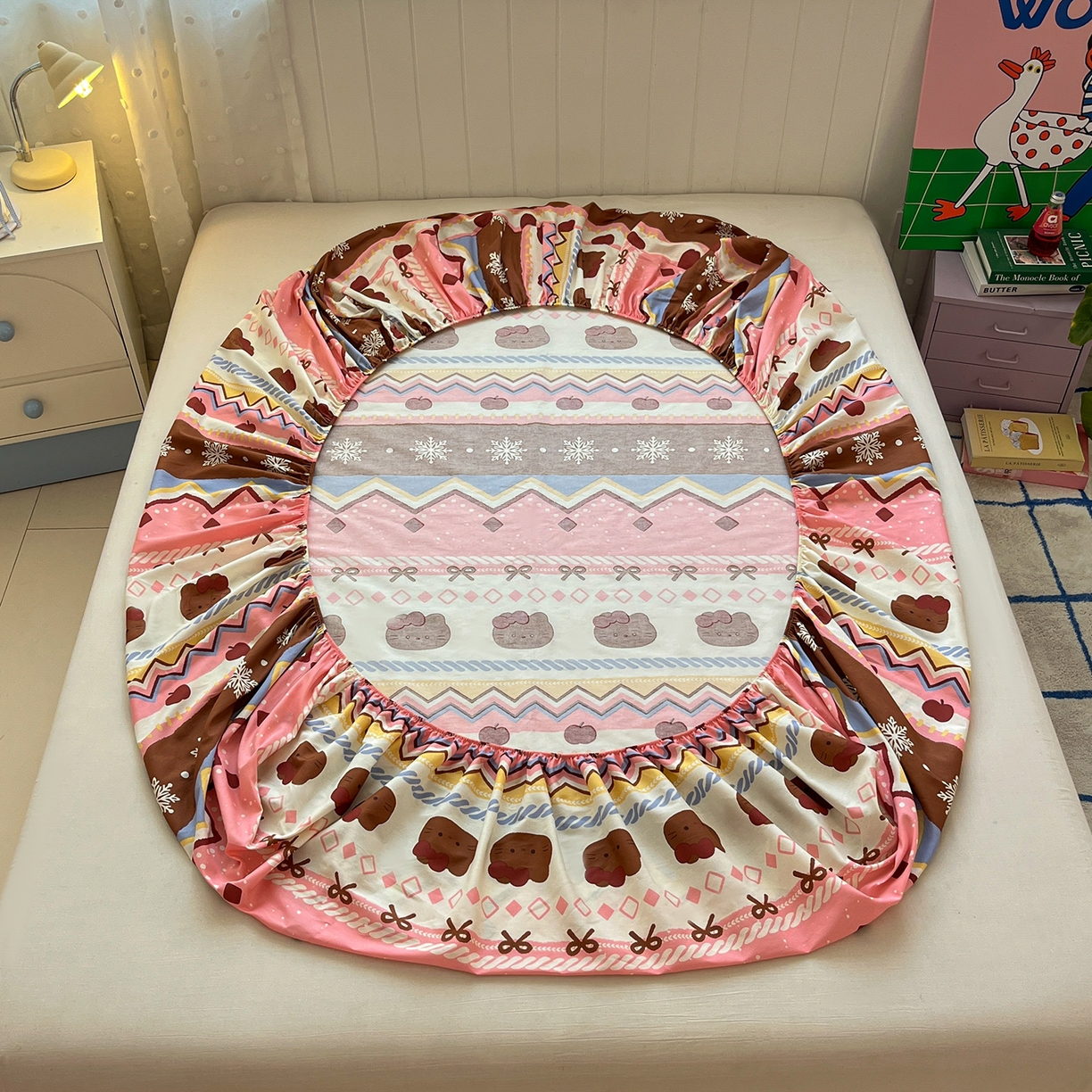 91家纺网 家纺一手货源 找家纺 桃子家居 2026新款纯棉全棉单品印花卡通可爱少女床单床笠枕套系列 棉单品-粉粉黑皮猫