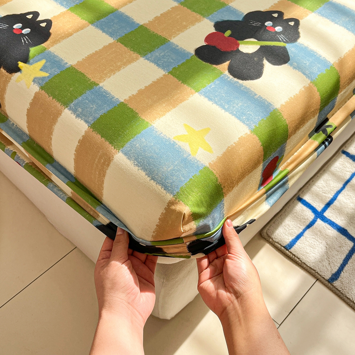 91家纺网 家纺一手货源 找家纺 桃子家居 2026新款纯棉全棉单品印花卡通可爱少女床单床笠枕套系列 棉单品-复古哈曼猫