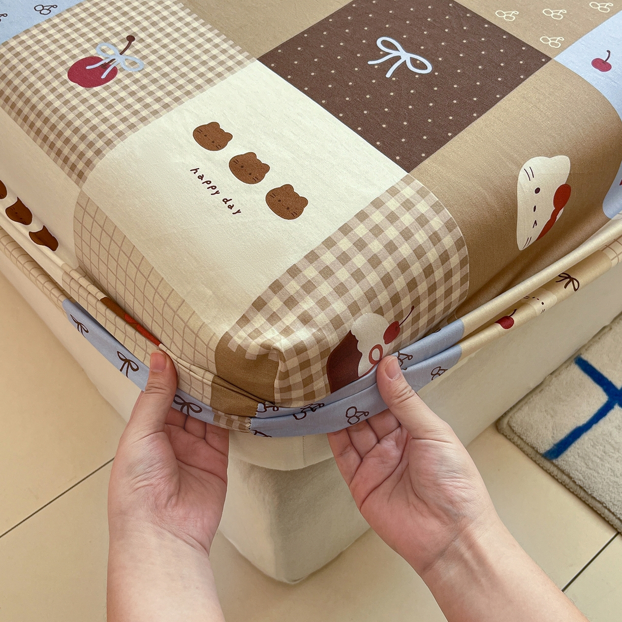 91家纺网 家纺一手货源 找家纺 桃子家居 2026新款纯棉全棉单品印花卡通可爱少女床单床笠枕套系列 棉单品-可可黑皮猫