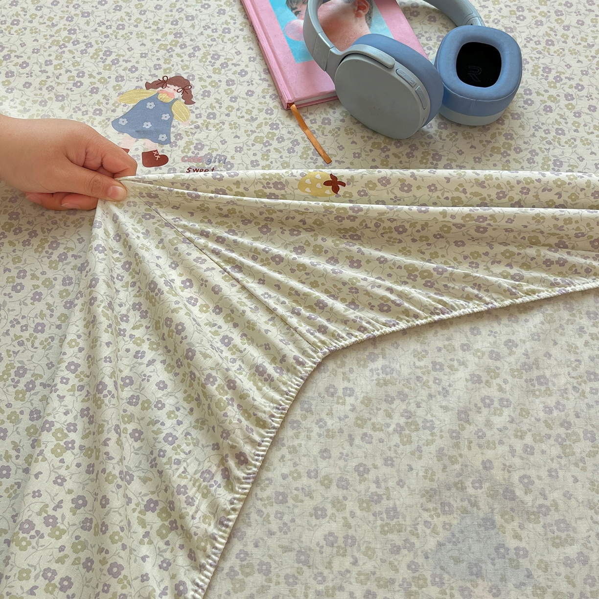 91家纺网 家纺一手货源 找家纺 桃子家居 2026新款纯棉全棉单品印花卡通可爱少女床单床笠枕套系列 棉单品-紫花女孩