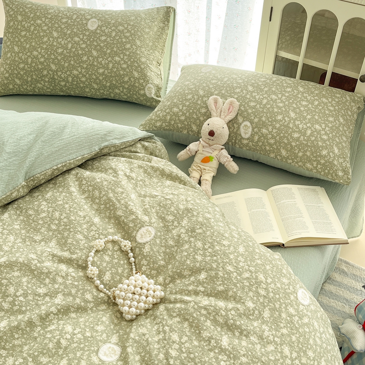 91家纺网 家纺一手货源 找家纺 玉海棠家纺 2026新款直播爆款高品质高克重泡泡纱泡芙纱四件套 玫瑰庄园