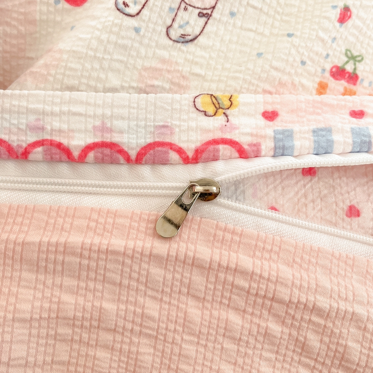 91家纺网 家纺一手货源 找家纺 玉海棠家纺 2026新款直播爆款高品质高克重泡泡纱泡芙纱四件套 小公主