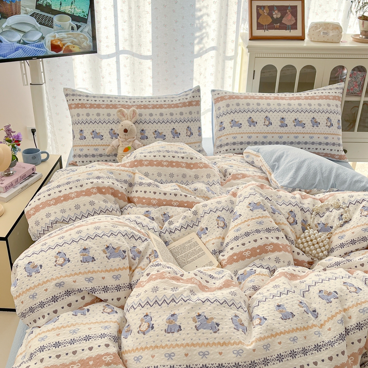 91家纺网 家纺一手货源 找家纺 玉海棠家纺 2026新款直播爆款高品质高克重泡泡纱泡芙纱四件套 小马驹