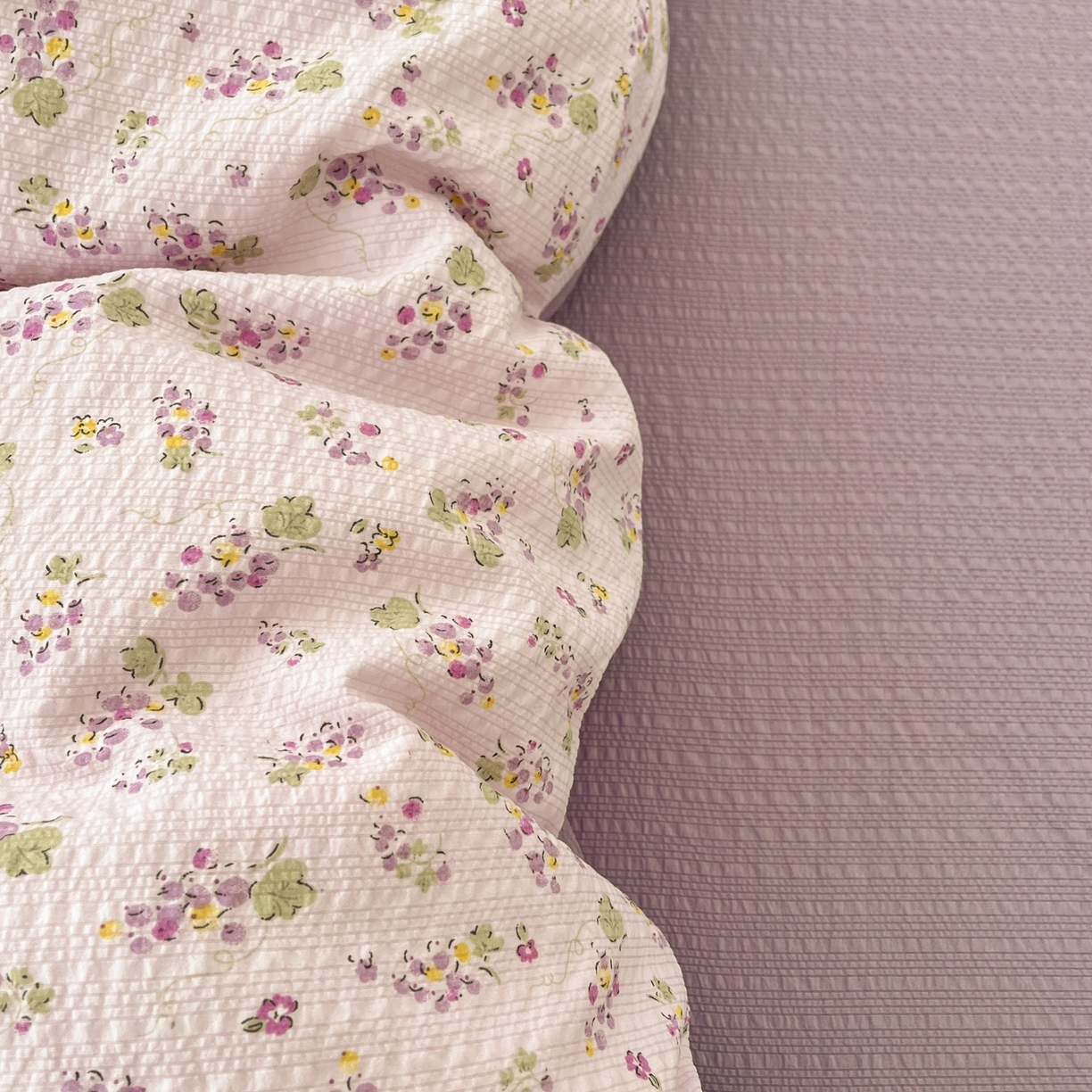 91家纺网 家纺一手货源 找家纺 玉海棠家纺 2026新款直播爆款高品质高克重泡泡纱泡芙纱四件套 小葡萄