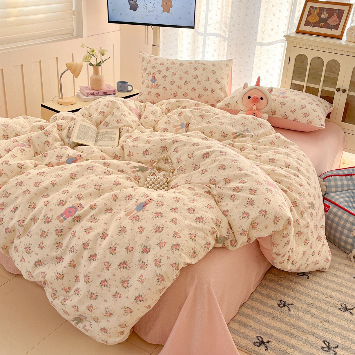 91家纺网 家纺一手货源 找家纺 玉海棠家纺 2026新款直播爆款高品质高克重泡泡纱泡芙纱四件套 绽放兔兔