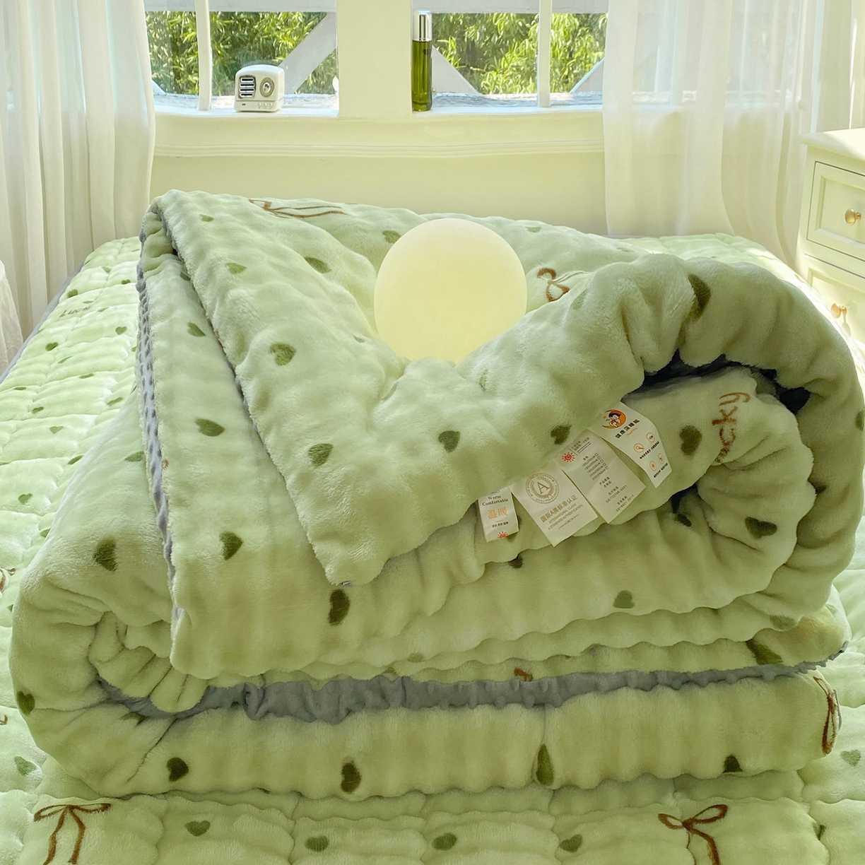 91家纺网 家纺一手货源 找家纺 犇牛仓储供应链 2026新款A类牛奶绒豆豆绒泡泡印花冬被 被子被芯 爱心绿【兔兔绒豆豆被】