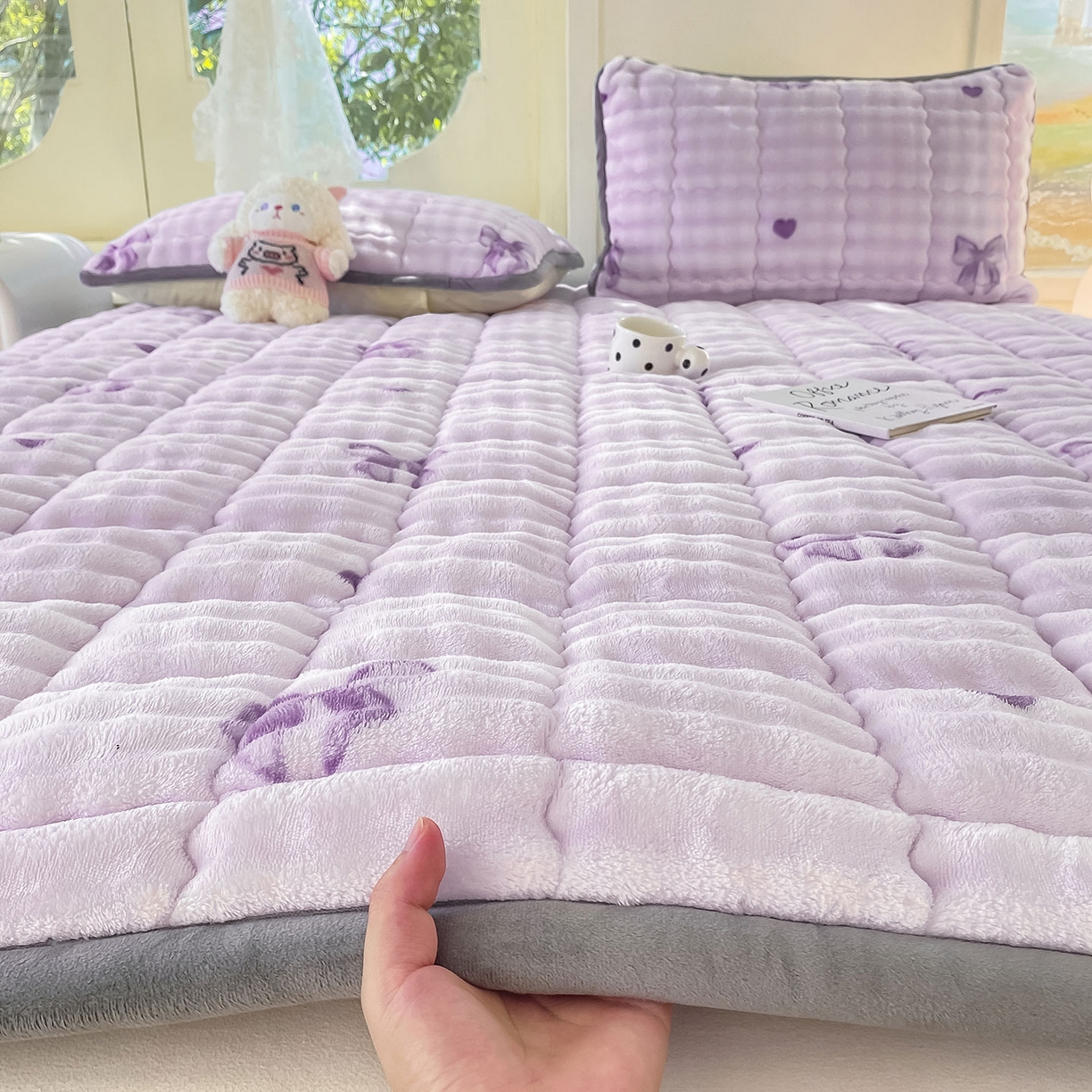 91家纺网 家纺一手货源 找家纺 犇牛仓储供应链 2026新款A类牛奶绒豆豆绒泡泡印花冬被 被子被芯 罗曼情节【兔兔绒豆豆被】