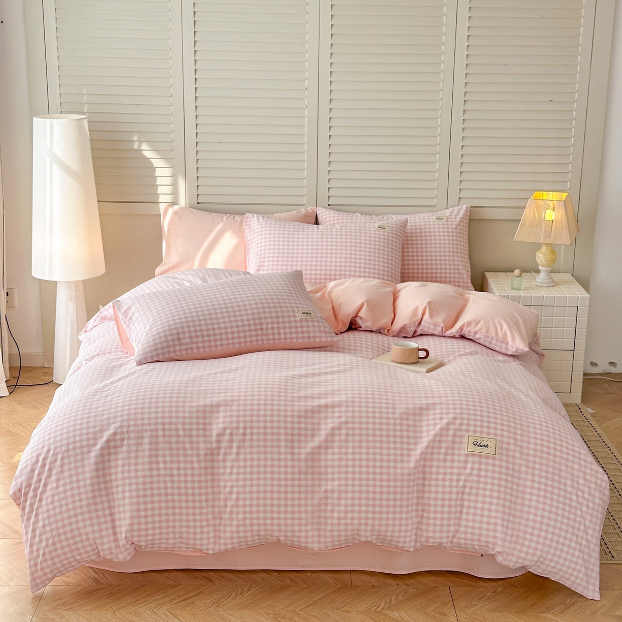 91家纺网 家纺一手货源 找家纺 木子家纺 2026春夏新款色织全棉纯棉四件套 小格-浅粉