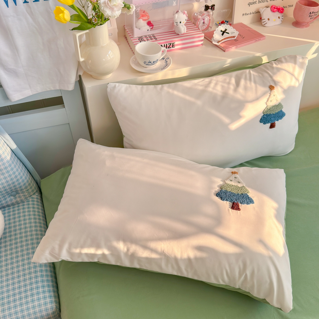 91家纺网 家纺一手货源 找家纺 优卡迪家纺馆 2026新款A类云锦棉毛巾绣四件套下载文件包含买家秀 发财树-米白