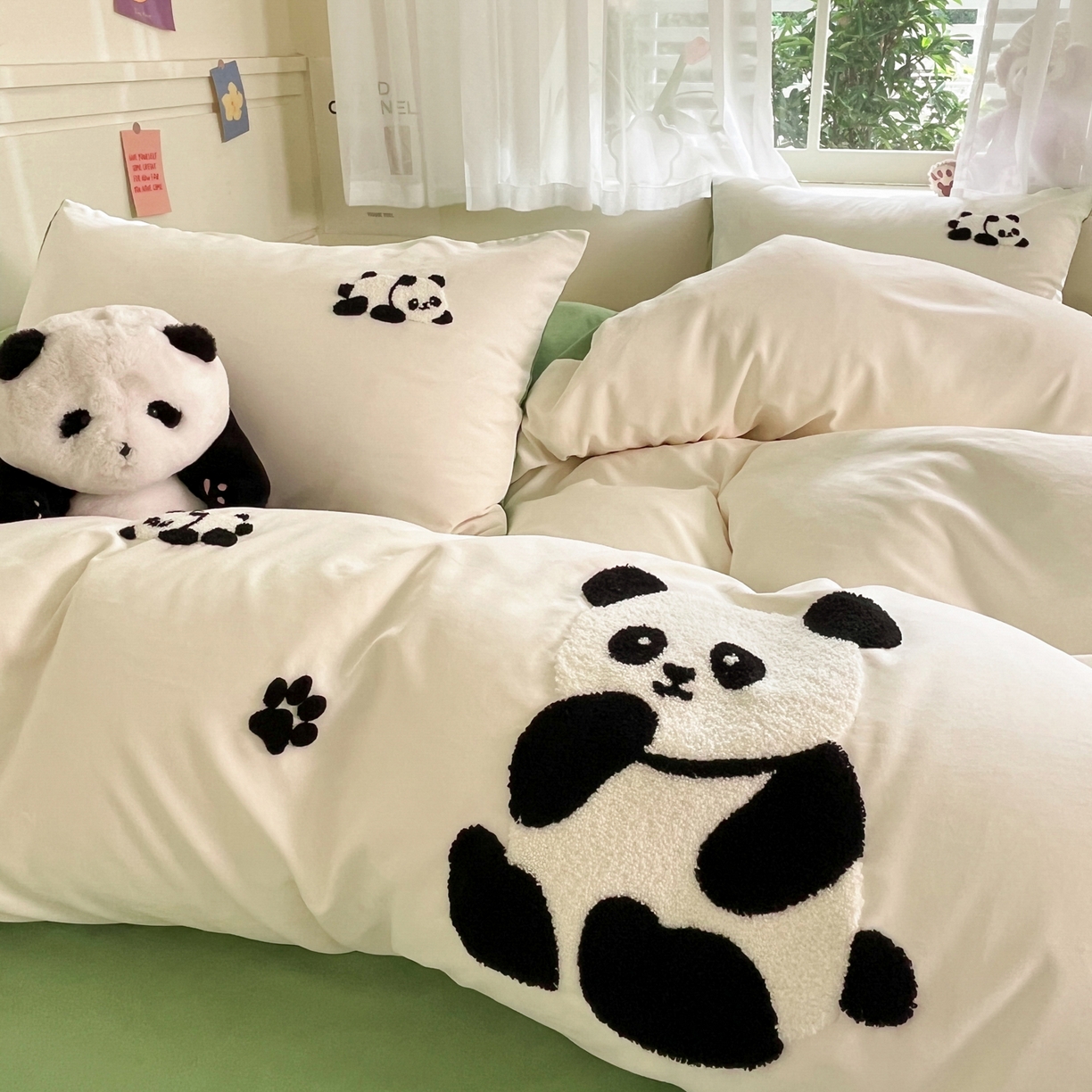 91家纺网 家纺一手货源 找家纺 优卡迪家纺馆 2026新款A类云锦棉毛巾绣四件套下载文件包含买家秀 熊猫宝贝-白