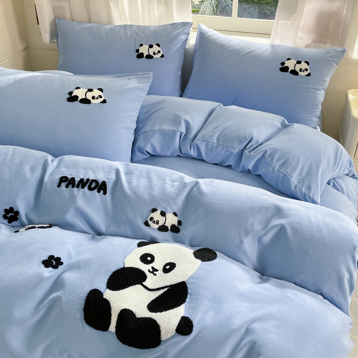 91家纺网 家纺一手货源 找家纺 优卡迪家纺馆 2026新款A类云锦棉毛巾绣四件套下载文件包含买家秀 熊猫宝贝-蓝