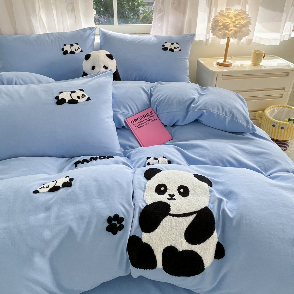 91家纺网 家纺一手货源 找家纺 优卡迪家纺馆 2026新款A类云锦棉毛巾绣四件套下载文件包含买家秀 熊猫宝贝-蓝