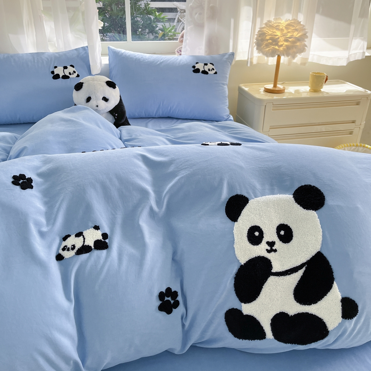 91家纺网 家纺一手货源 找家纺 优卡迪家纺馆 2026新款A类云锦棉毛巾绣四件套下载文件包含买家秀 熊猫宝贝-蓝