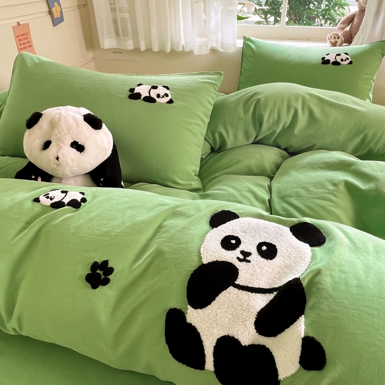 91家纺网 家纺一手货源 找家纺 优卡迪家纺馆 2026新款A类云锦棉毛巾绣四件套下载文件包含买家秀 熊猫宝贝-绿