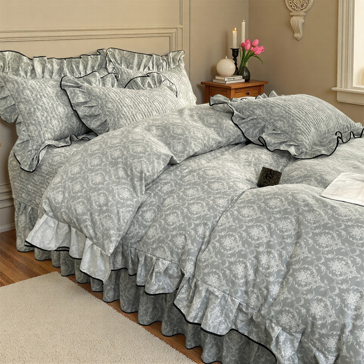 91家纺网 家纺一手货源 找家纺 宜凡家纺 2026新款全棉夹棉印花床盖款四件套 安洛特 灰