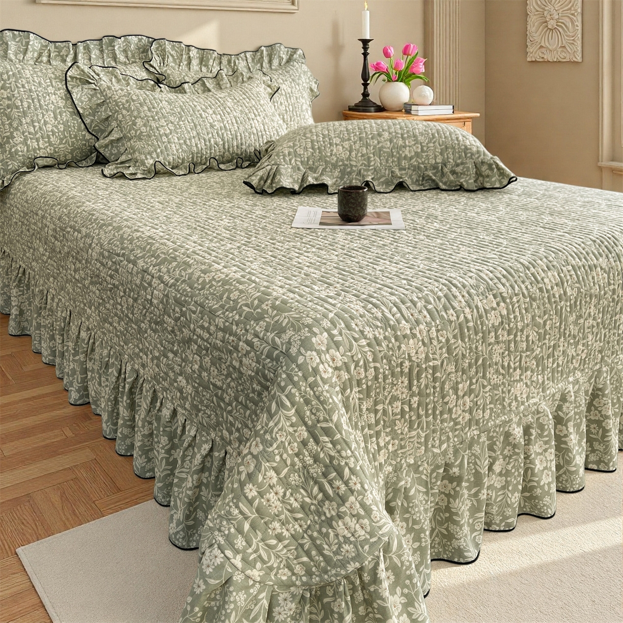 91家纺网 家纺一手货源 找家纺 宜凡家纺 2026新款全棉夹棉印花床盖款四件套 安冉之夏